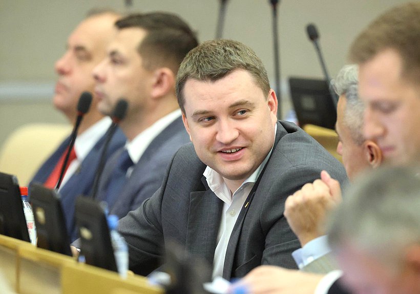 Первый заместитель Председателя Комитета по развитию гражданского общества, вопросам общественных и религиозных объединений Артем Бичаев