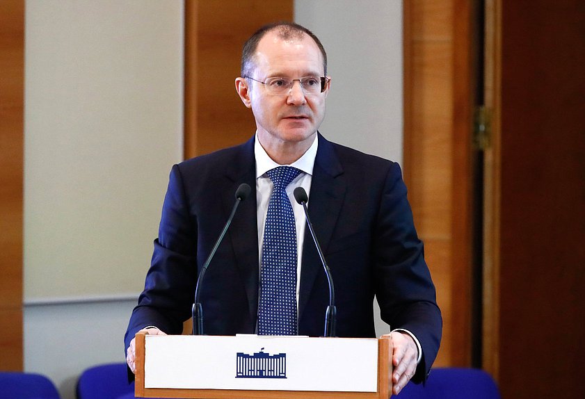 Парламентские слушания на тему «О проекте Основных направлений развития финансового рынка Российской Федерации на 2026 год и период 2027 и 2028 годов»