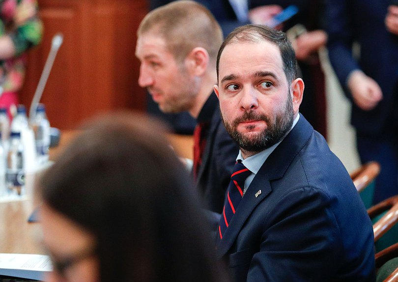 Первый заместитель Председателя Комитета по науке и высшему образованию Александр Мажуга