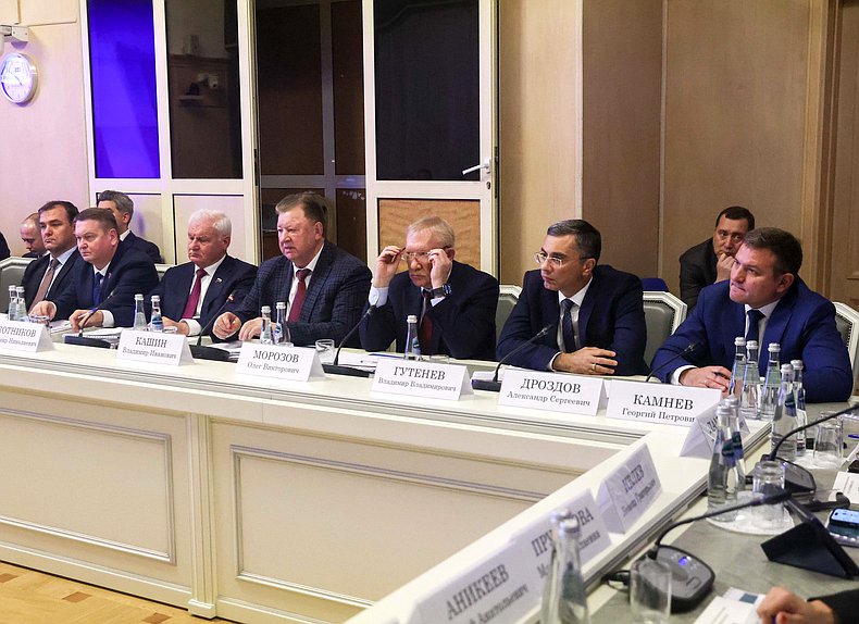 Расширенное заседание Комитета по аграрным вопросам на тему «Развитие современных технологий производства и глубокой переработки в агропромышленном комплексе как основа продовольственной безопасности России и доступности продуктов питания для населения»