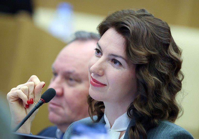 Первый заместитель Председателя Комитета по государственному строительству и законодательству Ирина Панькина