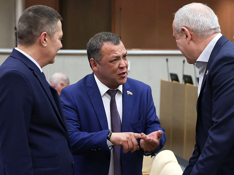 Член Комитета по безопасности и противодействию коррупции Динар Гильмутдинов