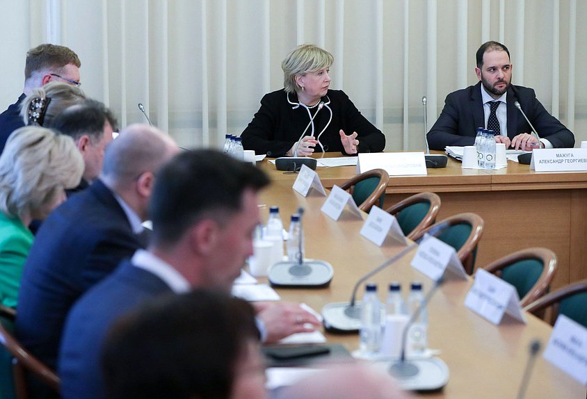 Заседание экспертного совета по вопросам управления в области высшего образования и науки при Комитете по науке и высшему образованию