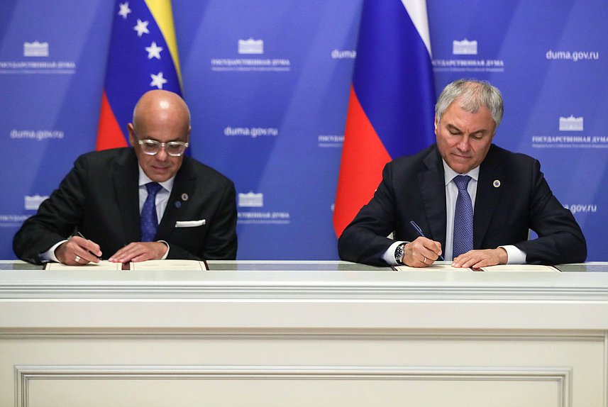 Chairman of the State Duma Vyacheslav Volodin and President of the National Assembly of the Bolivarian Republic of Venezuela Jorge Jesús Rodríguez Gómez