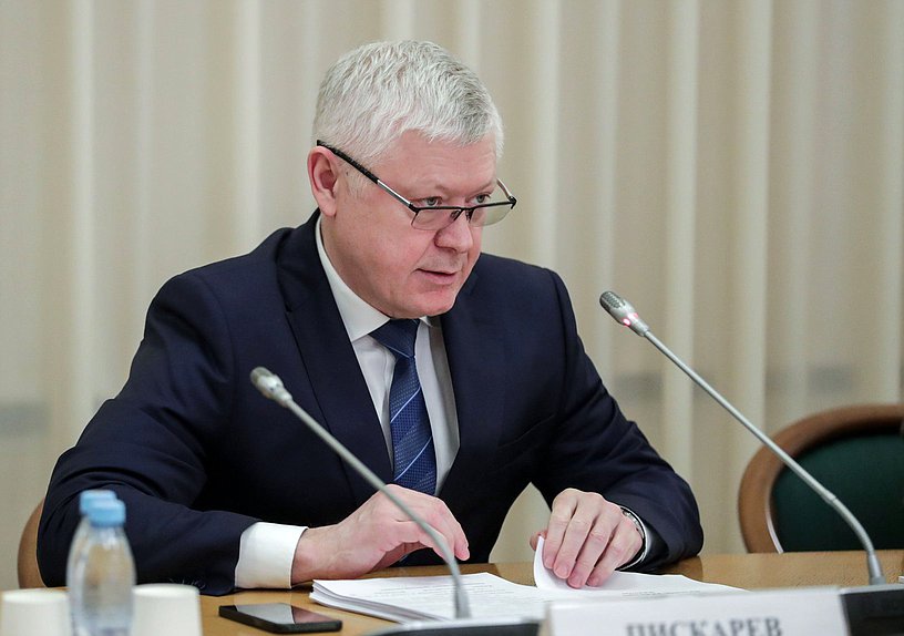 Chairman of the Committee on Security and Corruption Control Vasily Piskarev