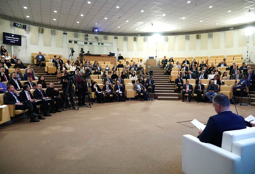 Парламентские слушания на тему «Совершенствование законодательного регулирования обязательного страхования гражданской ответственности владельцев транспортных средств в части восстановительного ремонта поврежденного транспортного средства»