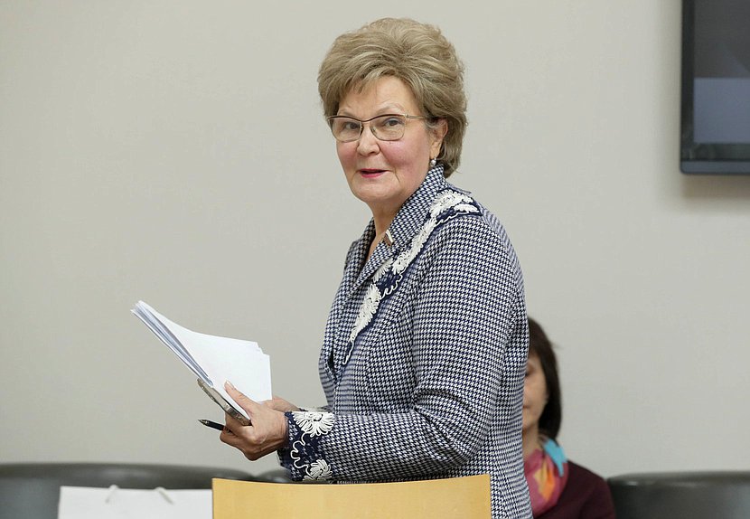 Член Комитета по вопросам семьи, женщин и детей Татьяна Ларионова