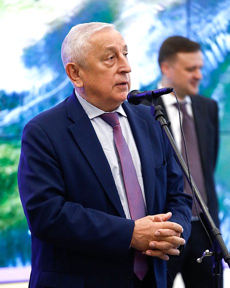 Председатель Комитета по развитию Дальнего Востока и Арктики Николай Харитонов