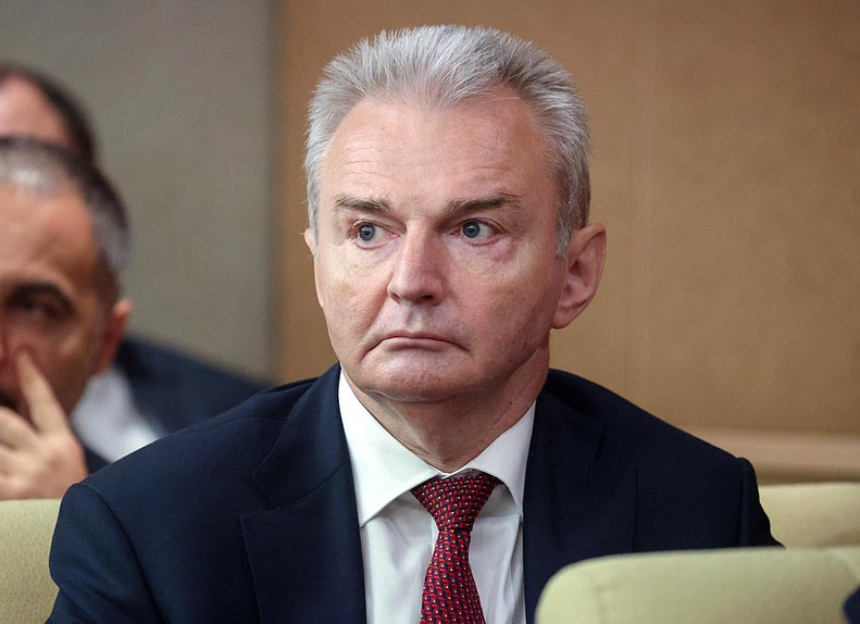 Аудитор Счетной палаты РФ Игорь Каграманян