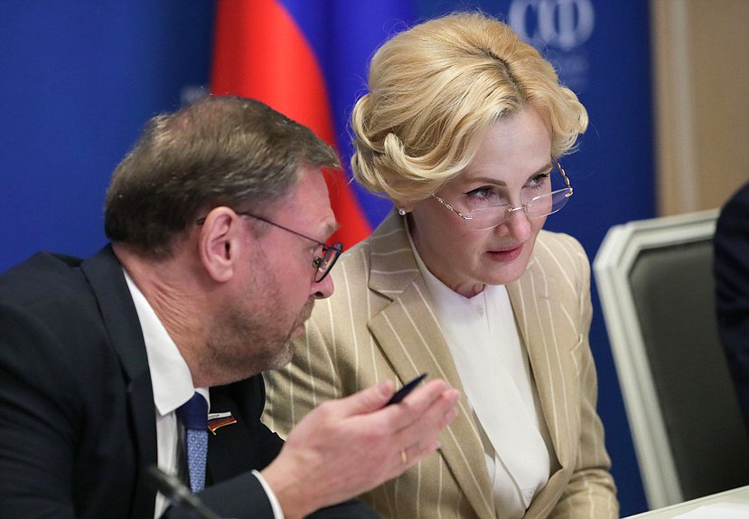 Deputy Speaker of the Federation Council Konstantin Kosachev and Deputy Chairwoman of the State Duma Irina Yarovaya