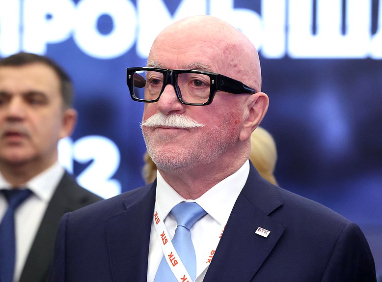 Торжественное открытие выставки «Российская легкая промышленность»