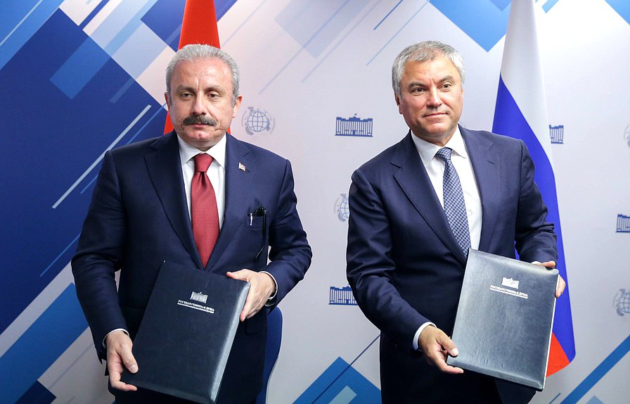 Chairman of the State Duma Viacheslav Volodin and Speaker of the Grand National Assembly of Turkey Mustafa Şentop