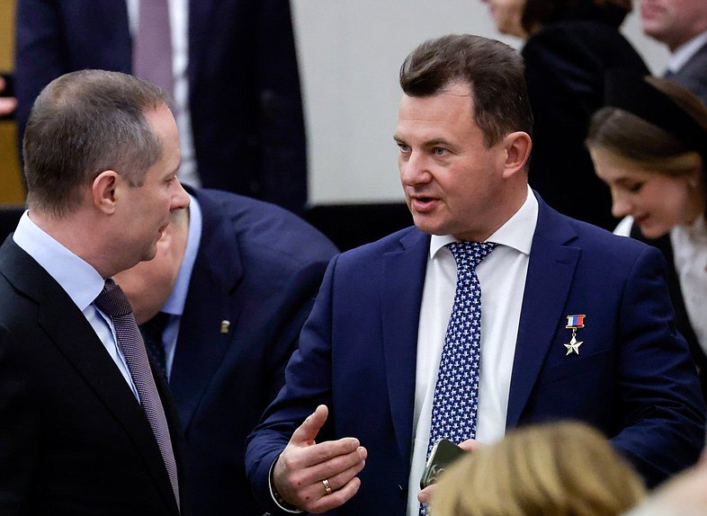 Член Комитета по транспорту и развитию транспортной инфраструктуры Роман Романенко