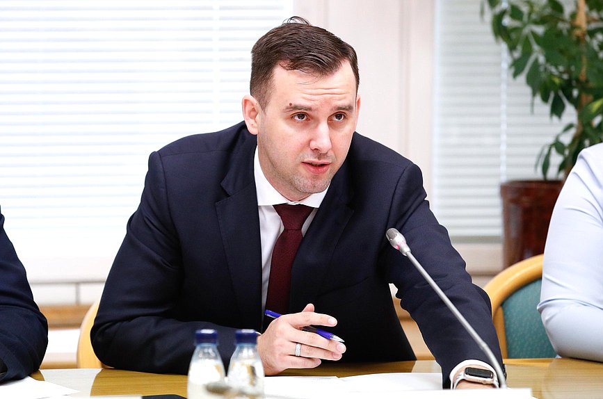 Председатель Комитета по малому и среднему предпринимательству Александр Демин