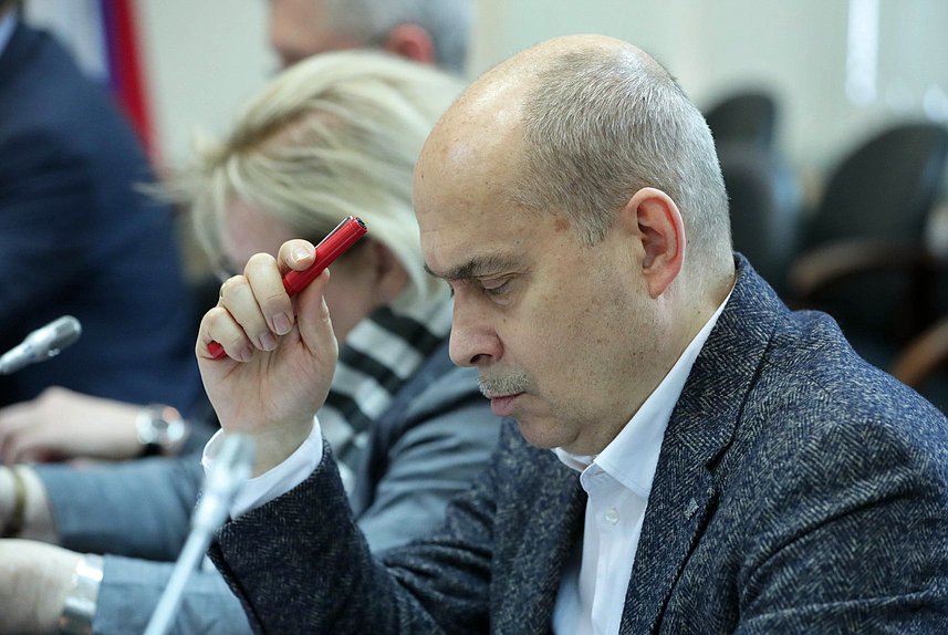 Заседание рабочей группы по вопросам правового регулирования в сфере градостроительной деятельности и деятельности по сохранению объектов культурного наследия