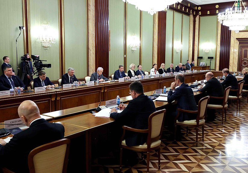 Встреча Председателя Правительства РФ Михаила Мишустина с членами фракции "Единая Россия"