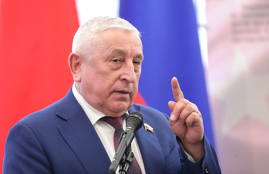 Chairman of the Committee on Regional Policy and Problems of North and Far East Nikolai Kharitonov