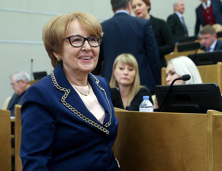 Член Комитета по бюджету и налогам Оксана Дмитриева