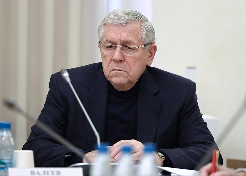 Заместитель Председателя Комитета по безопасности и противодействию коррупции Эрнест Валеев