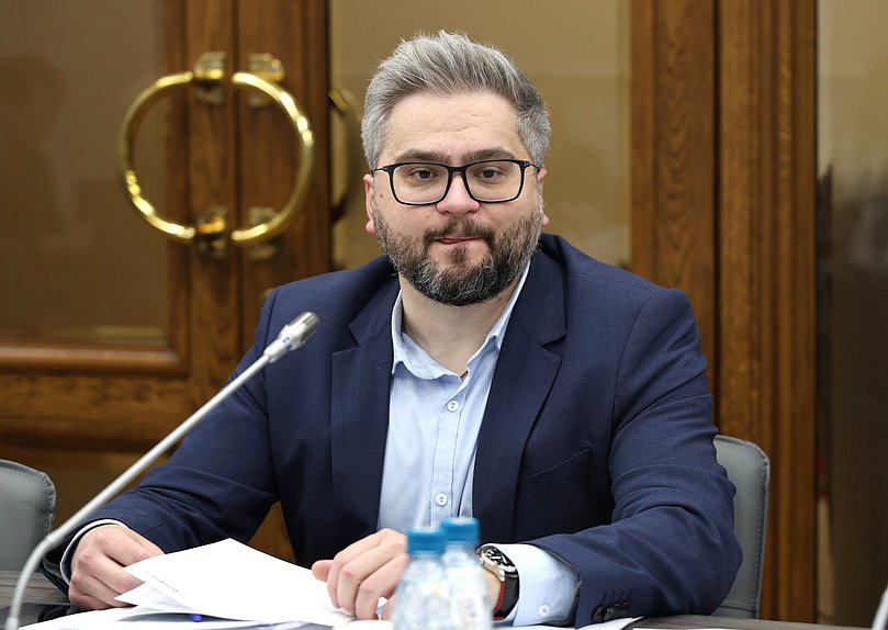 Заседание Комитета по защите семьи, вопросам отцовства, материнства и детства