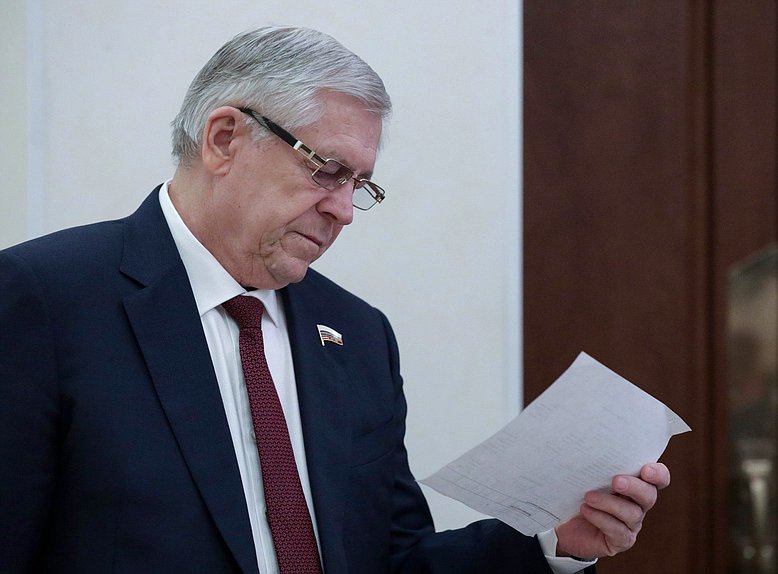 Заместитель Председателя Комитета по безопасности и противодействию коррупции Эрнест Валеев