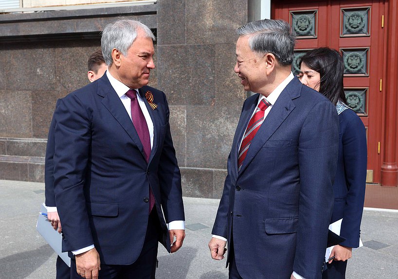 Chairman of the State Duma Vyacheslav Volodin and General Secretary of the Communist Party of Vietnam Central Committee Tô Lâm