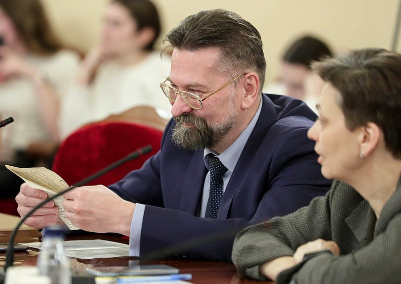 Заседание Комитета по развитию гражданского общества, вопросам общественных и религиозных объединений