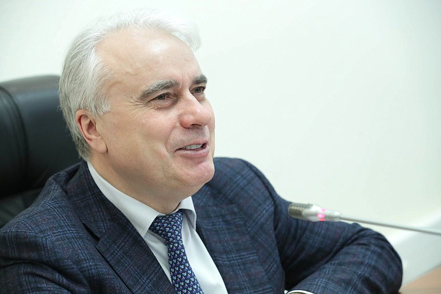 Председатель Комитета по энергетике Павел Завальный