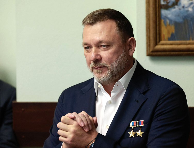 Член Комитета по обороне Дмитрий Саблин