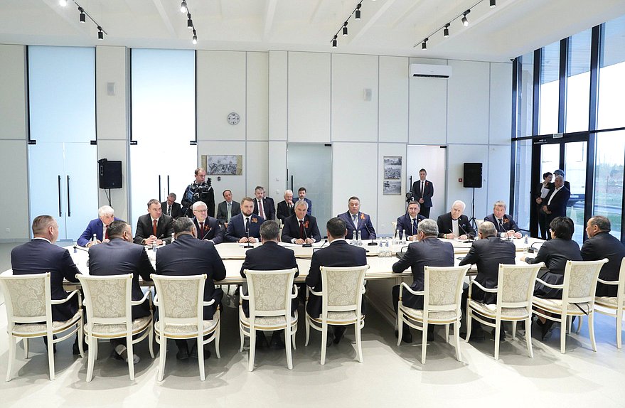 Встреча Председателя Государственной Думы Вячеслава Володина с Президентом Киргизской Республики Садыром Жапаровым