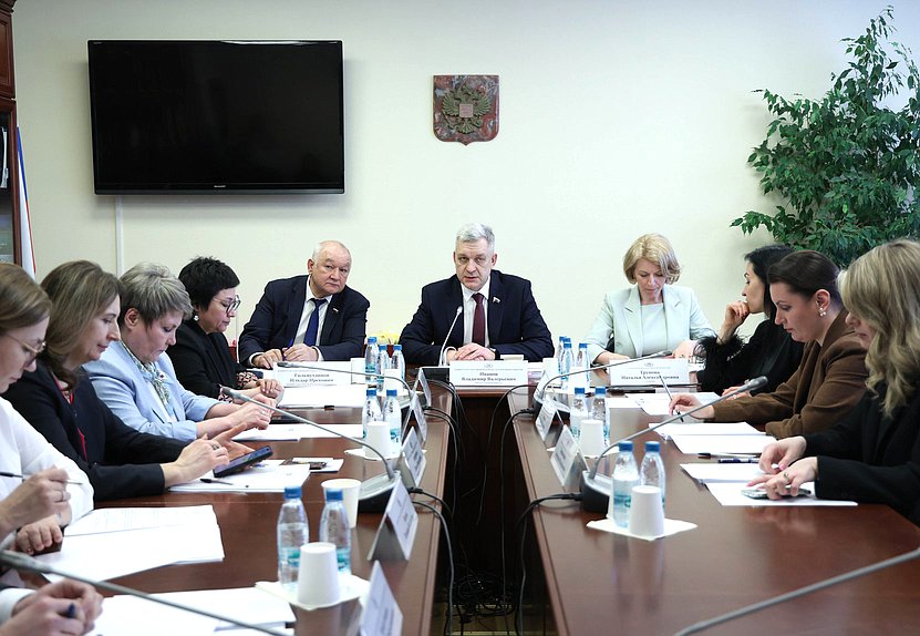 Заседание Комитета по делам национальностей