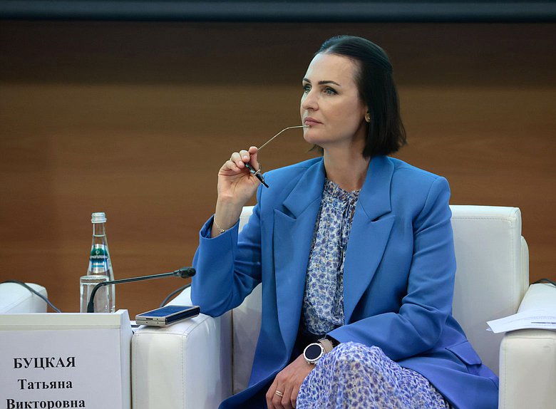 Первый заместитель Председателя Комитета по защите семьи, вопросам отцовства, материнства и детства Татьяна Буцкая
