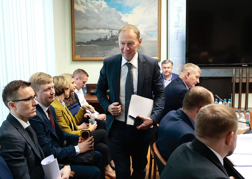 Член Комитета по безопасности и противодействию коррупции Андрей Луговой