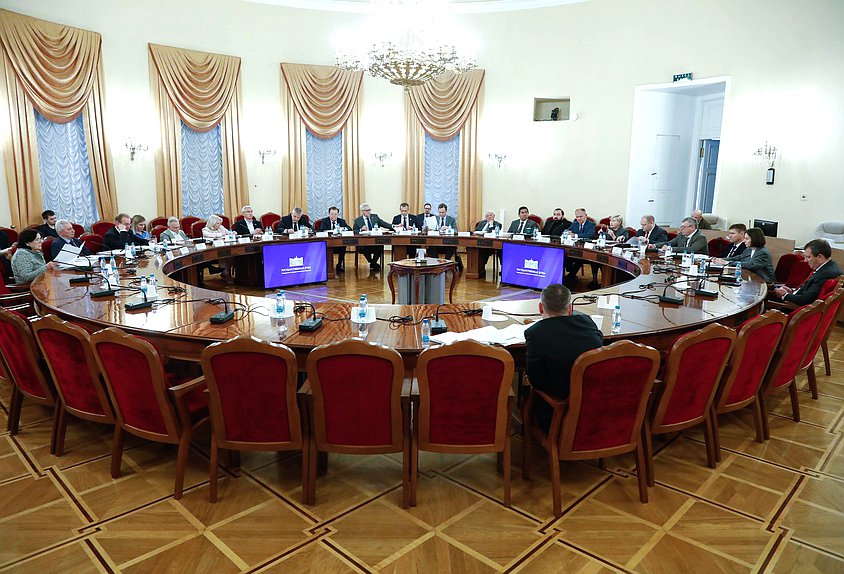 Заседание Комитета по охране здоровья