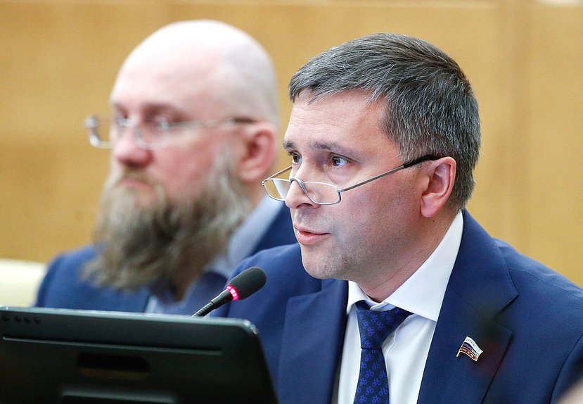 Председатель Комитета по экологии, природным ресурсам и охране окружающей среды Дмитрий Кобылкин