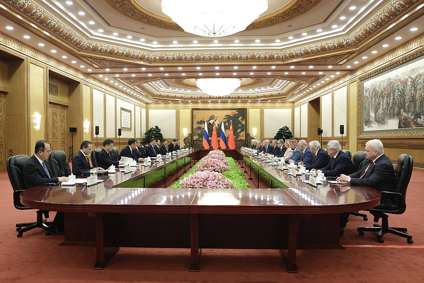 Chairman of the State Duma Vyacheslav Volodin and President of the People's Republic of China Xi Jinping