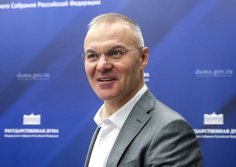 Заместитель Председателя Комитета по экологии, природным ресурсам и охране окружающей среды Александр Коган