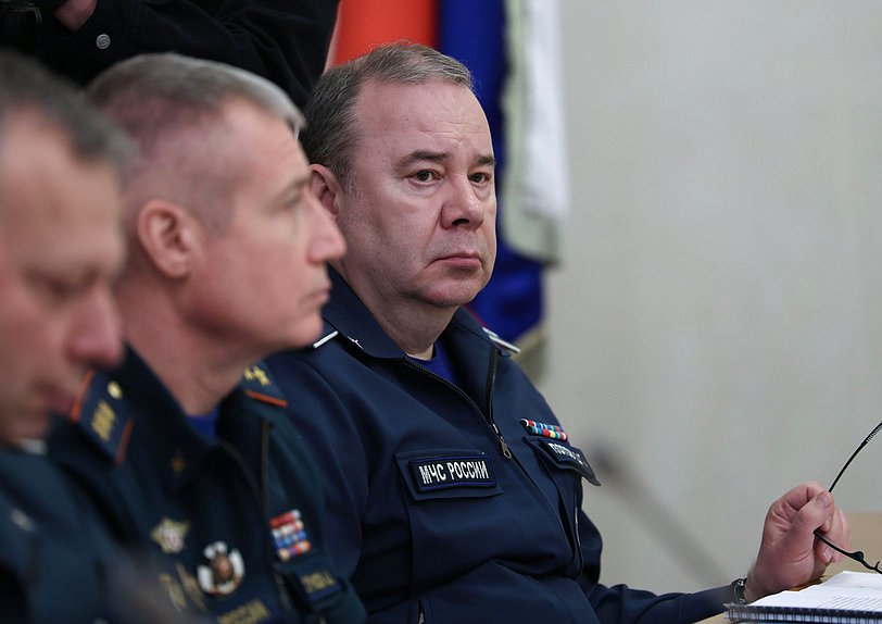 Заседание Комитета по безопасности и противодействию коррупции с участием Министра РФ по делам гражданской обороны, чрезвычайным ситуациям и ликвидации последствий стихийных бедствий Александра Куренкова