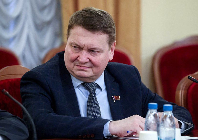 Заместитель Председателя Комитета по аграрным вопросам Владислав Егоров