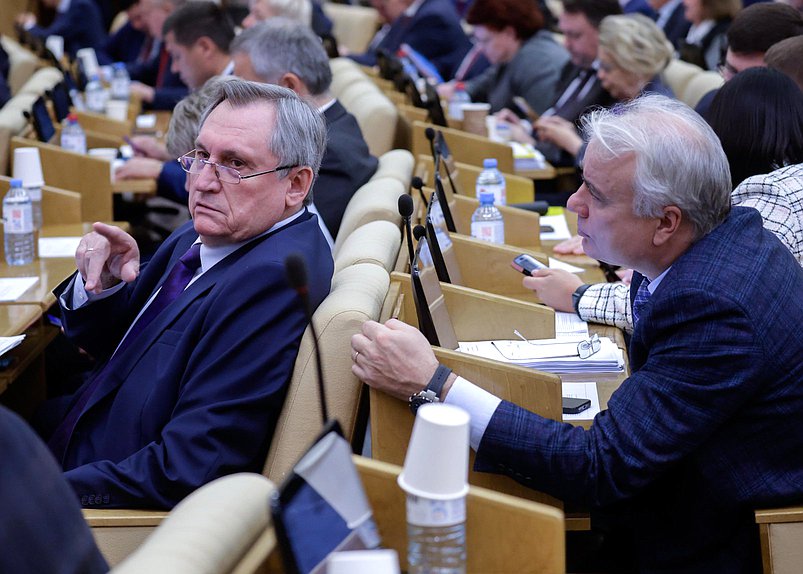 Председатель Комитета по энергетике Николай Шульгинов и Первый заместитель Председателя Комитета Павел Завальный