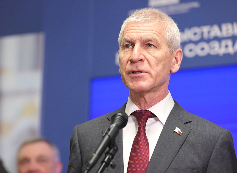 Председатель Комитета по физической культуре и спорту Олег Матыцин