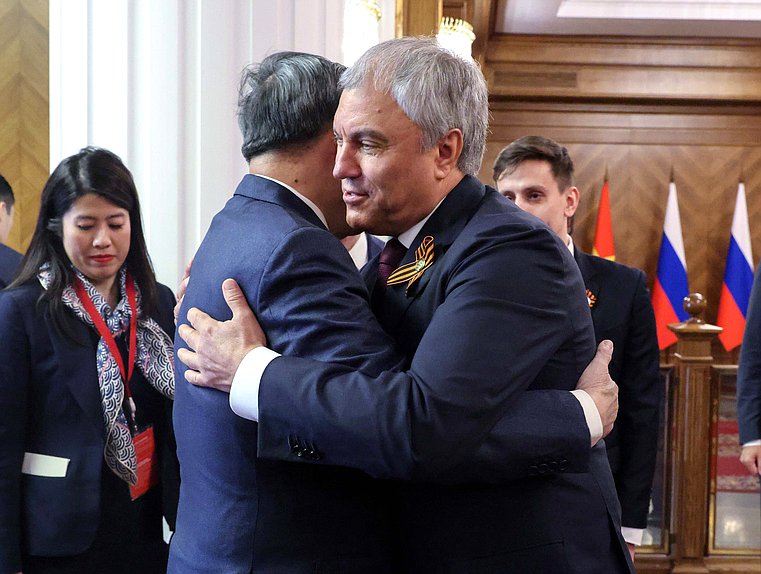 Chairman of the State Duma Vyacheslav Volodin and General Secretary of the Communist Party of Vietnam Central Committee Tô Lâm