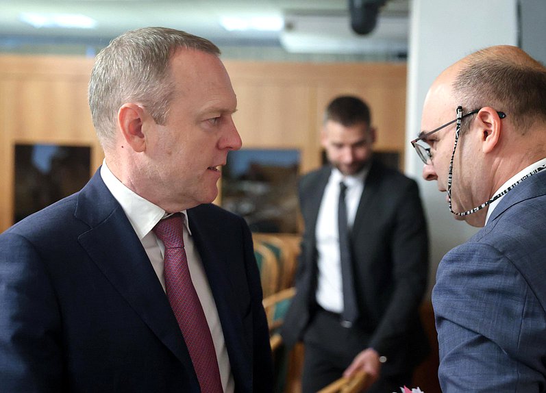 Первый заместитель Председателя Комитета по финансовому рынку Константин Бахарев