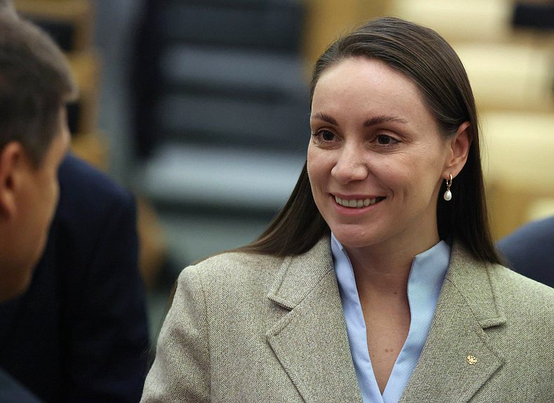 Заместитель Председателя Комитета по молодежной политике Юлия Саранова