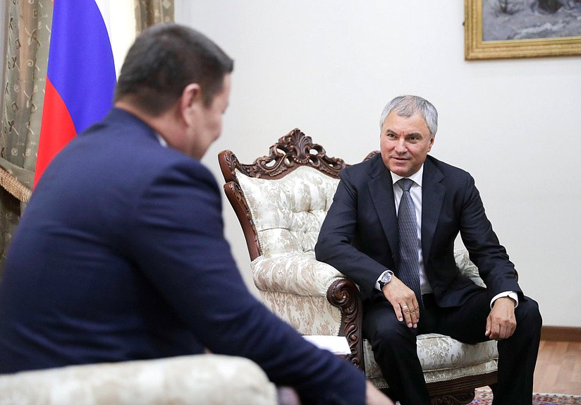 Chairman of the State Duma Viacheslav Volodin and Speaker of the Joǵorku Keńesh of the Kyrgyz Republic Talant Mamytov