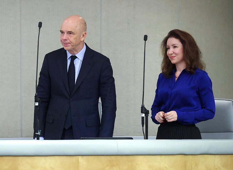 Министр финансов РФ Антон Силуанов и Первый заместитель Министра финансов РФ Ирина Окладникова