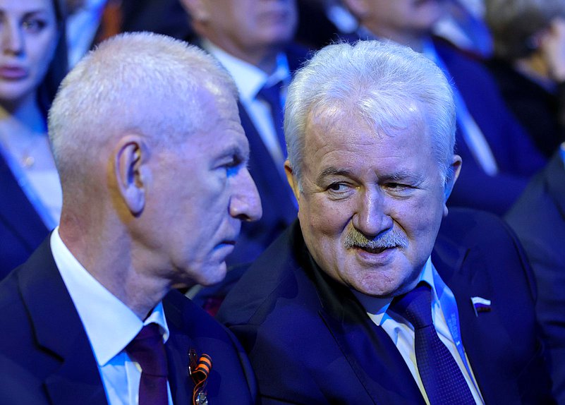 Chairman of the Committee on Sport and Physical Culture Oleg Matytsin and Chairman of the Committee on Transport and Development of Transport Infrastructure Evgeny Moskvichev