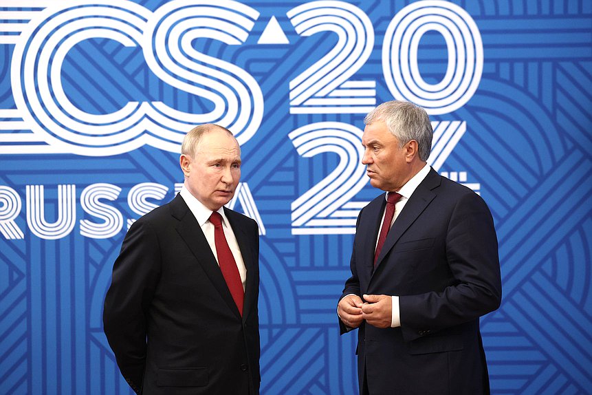 El presidente de la Federación de Rusia, Vladimir Putin, y el Jefe de la Duma Estatal, Vyacheslav Volodin. Foto: Servicio de Prensa del Presidente de la Federación Rusa