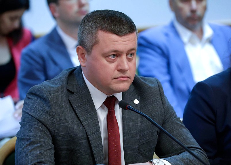 Заседание Экспертного совета при Комитете по строительству и ЖКХ
