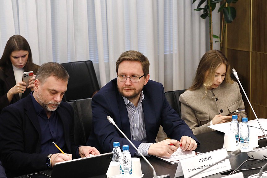 Заседание рабочей группы Комитета по физической культуре и спорту на тему «Развитие спорта высоких технологий в Российской Федерации»